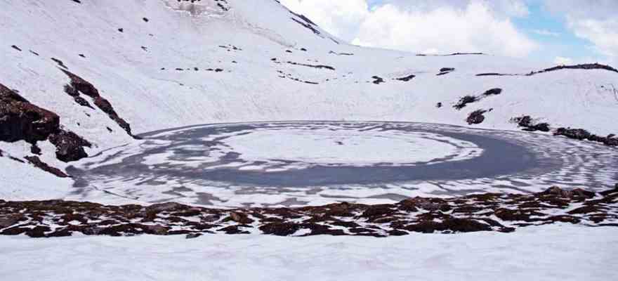 Bhrigu Lake in Manali